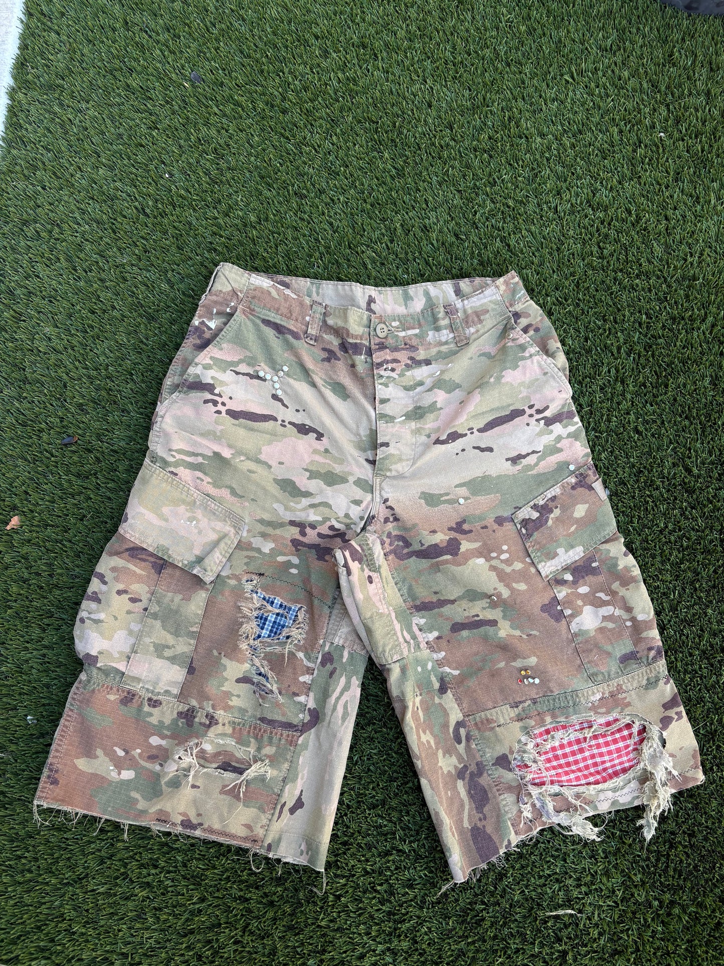 Hidden flannel camo shorts