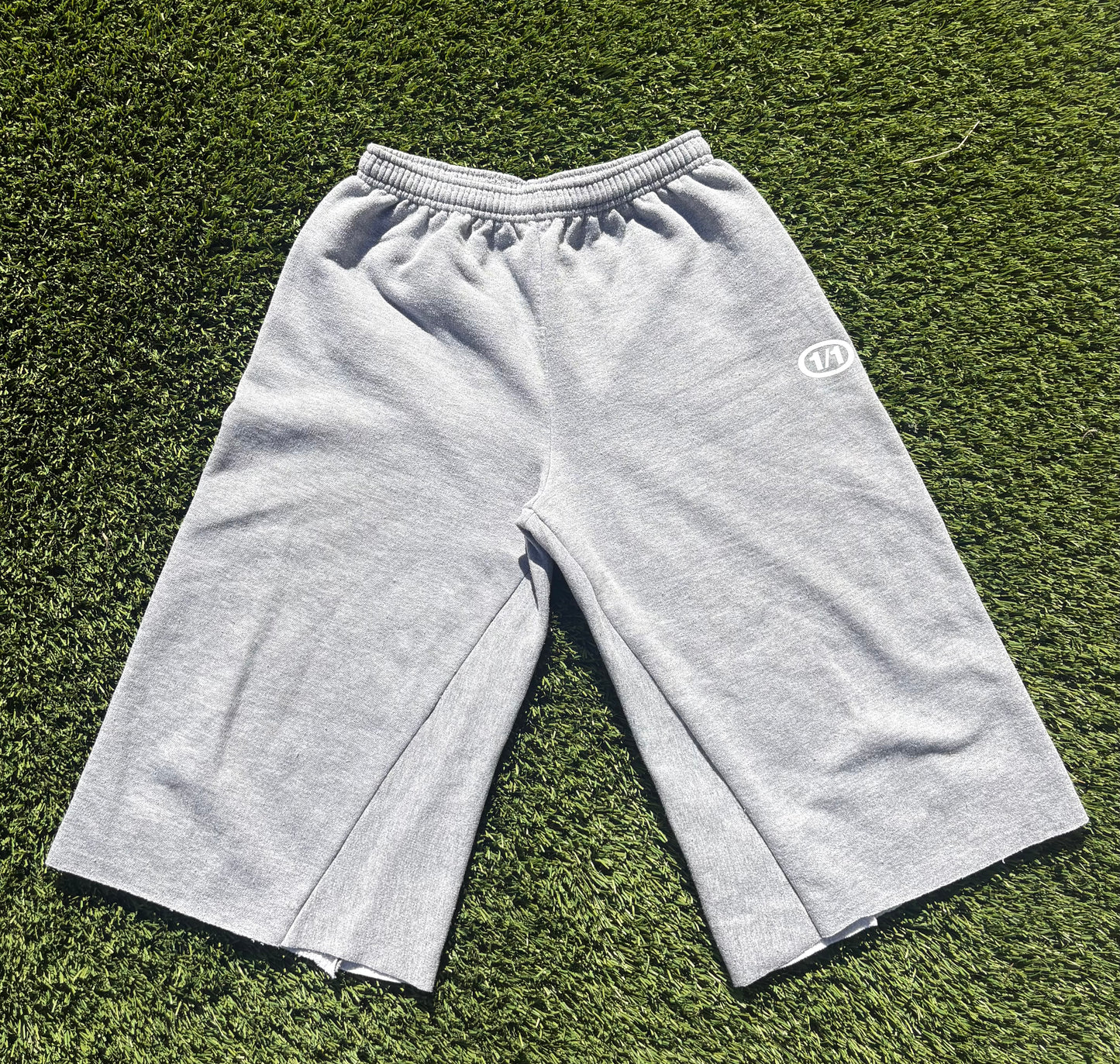Light Grey 3/4 sworts