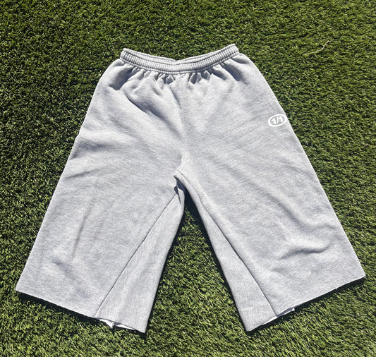 Light Grey 3/4 sworts