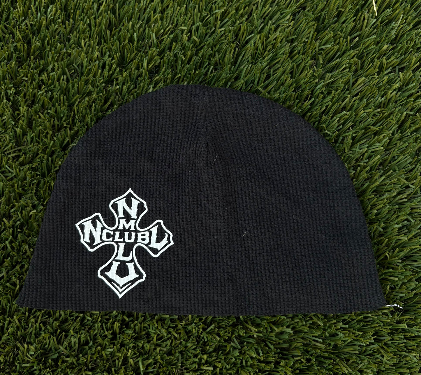 Black skully (size 1 shorter hair & rows)