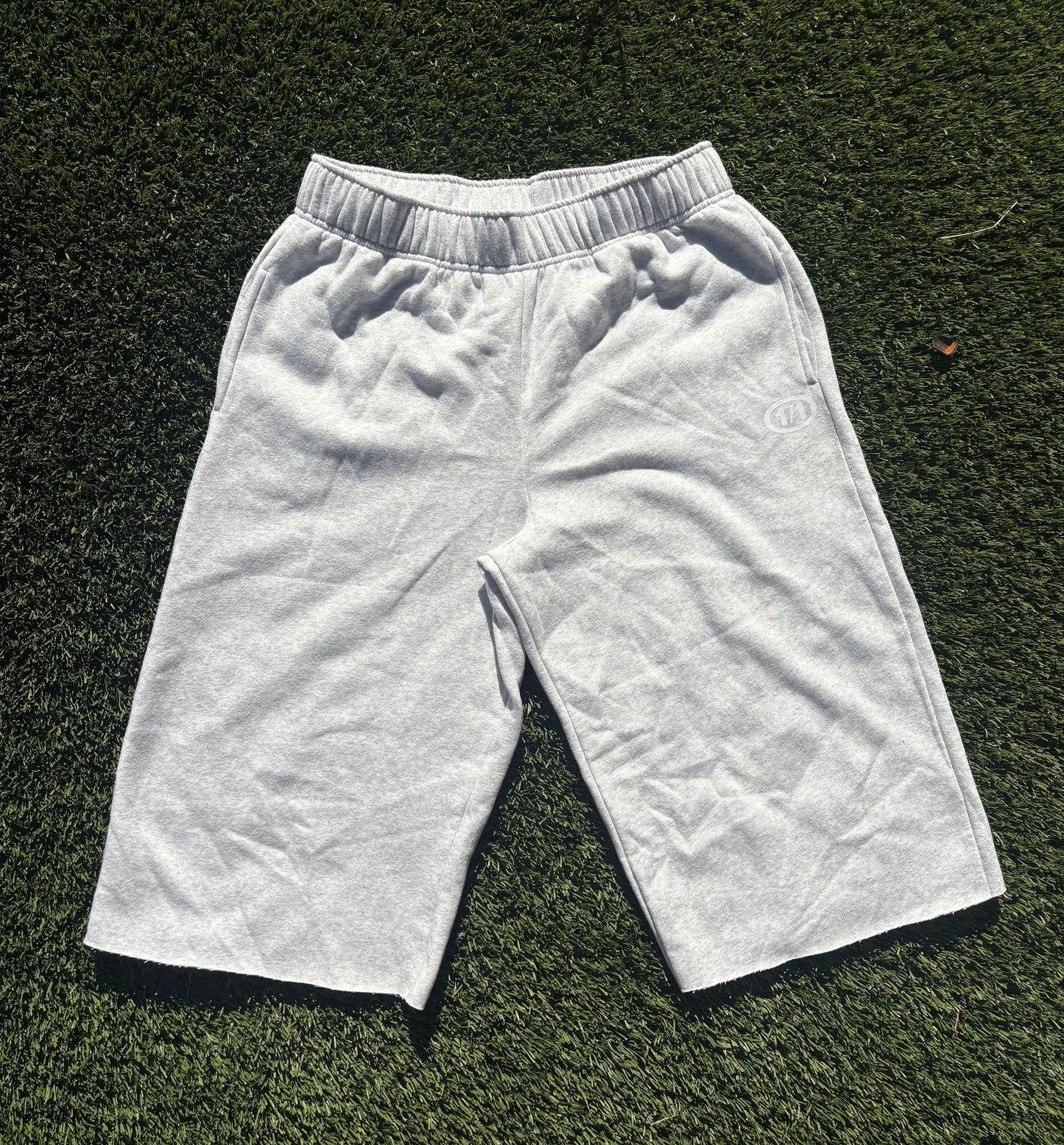 Heather grey 3/4 sworts