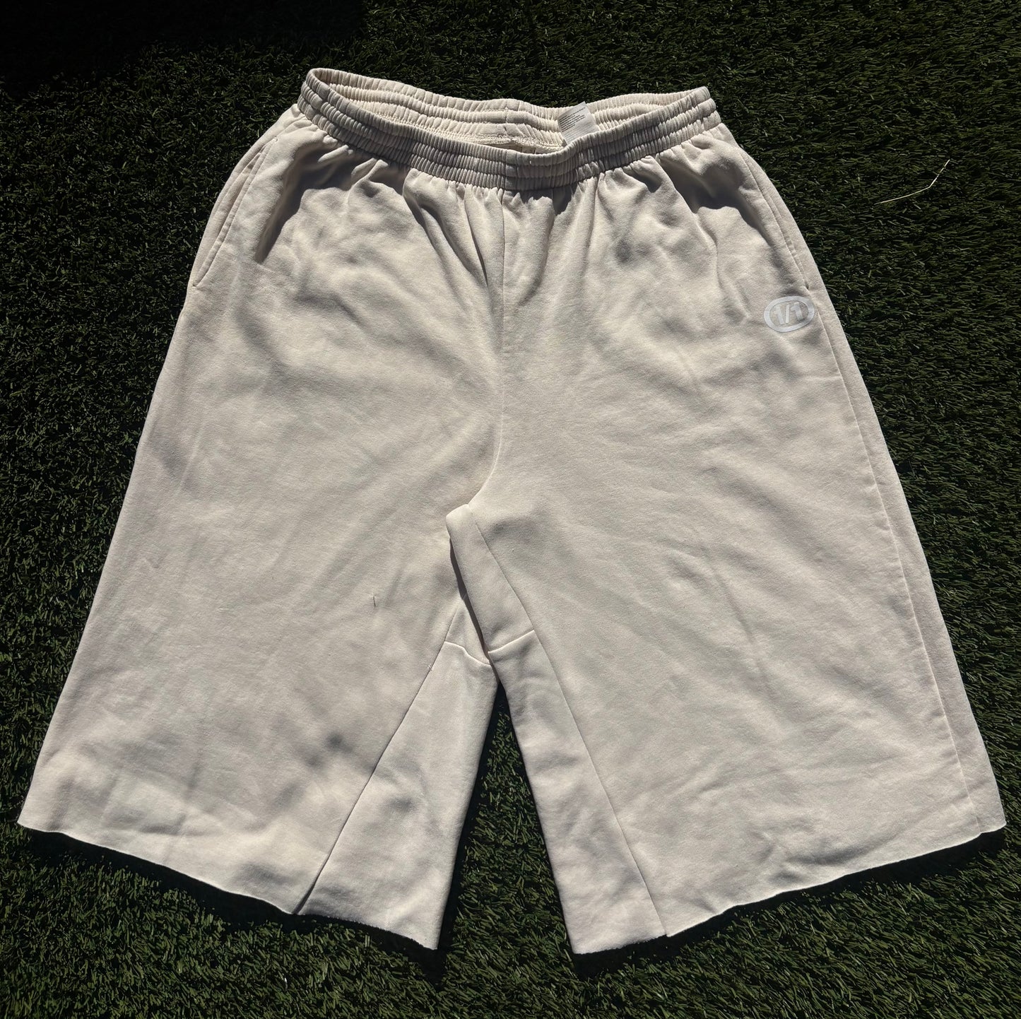 Cream 3/4 sworts
